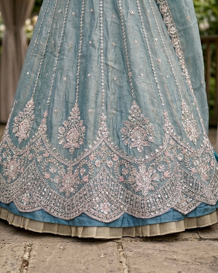 Embroidered Grey Organza Dupatta with Elegant Detailing (54507)