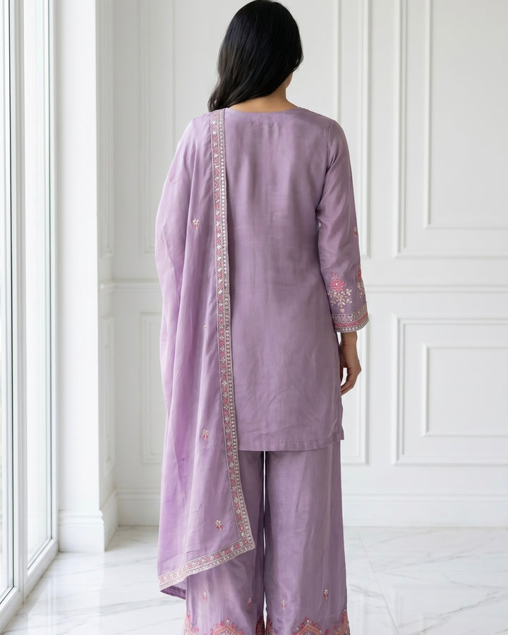 Lavender Crepe Embroidered Dupatta with Heritage Elegance (56114)