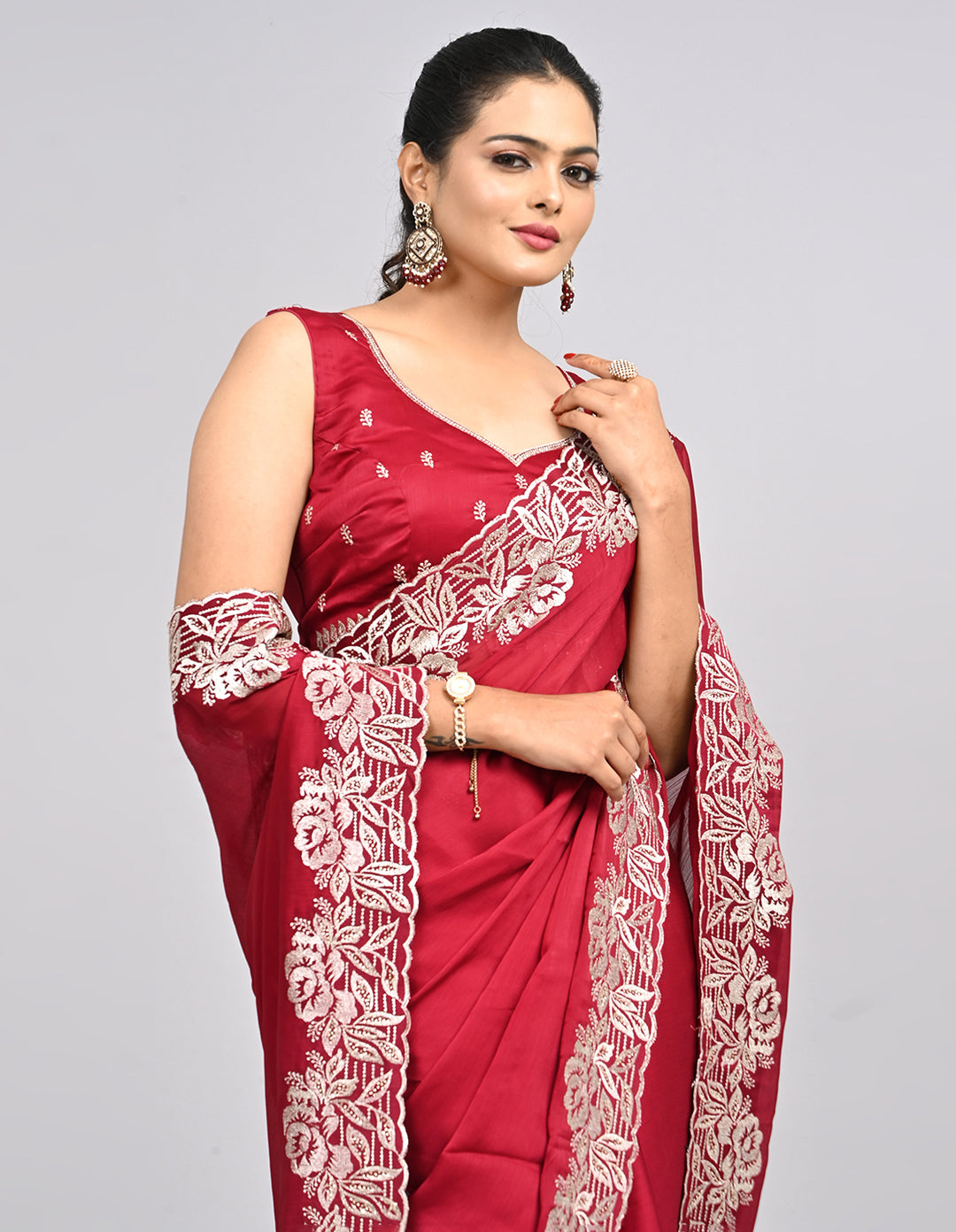 Ruhani – Red Chinnon Saree with Threadwork Border & Self-Coloured Blouse | Fazals