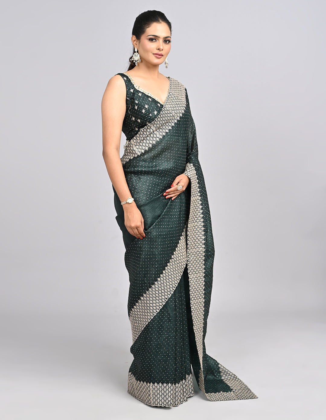 Aamira – Dark Green Crush Silk Saree with Zari Embroidery & Self-Coloured Blouse | Fazals