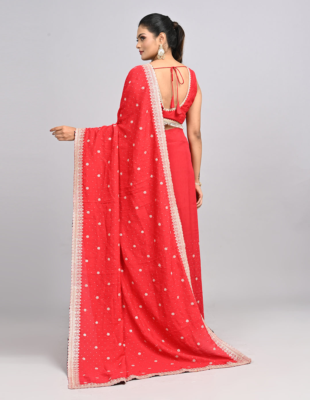 Riyana – Red Silk Saree with Zari Embroidery & Self-Coloured Blouse | Fazals