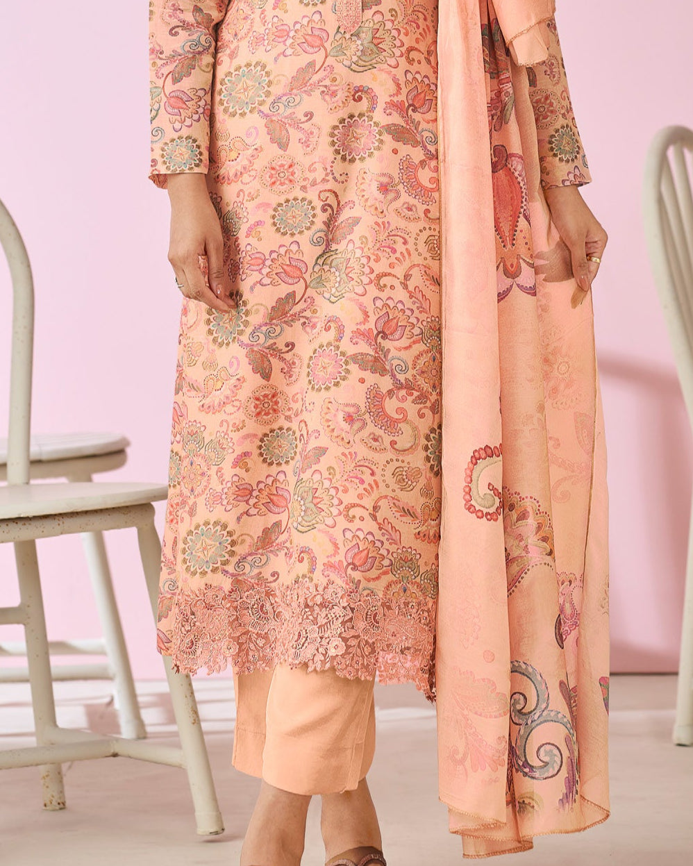 1920-Elegant Peach Muslin Suit Set with Delicate Floral Print & Dupatta