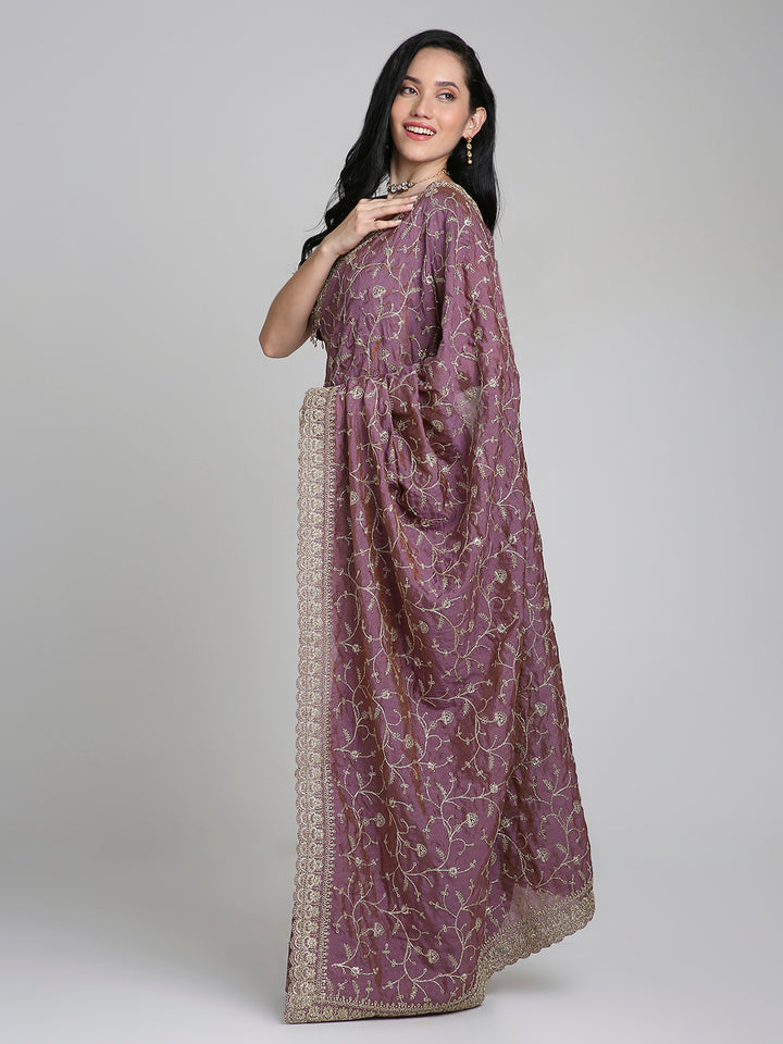 Zeenat – Pink Embroidered Silk Saree with Antique Gold Lace Border | Fazals
