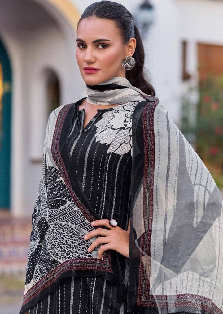 44469 - Printed Cotton Embroidered Suit With Cotton Duppatta