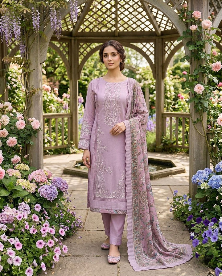 Muslin Unstitched Suit with a Organza Duppatta (53707)