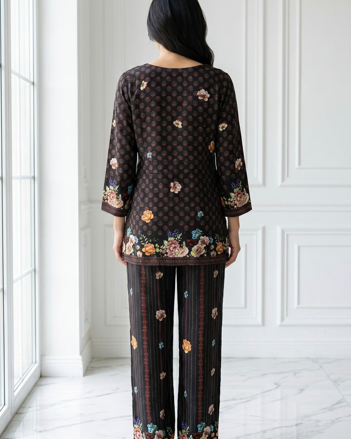 Black Crepe Embroidered Dupatta with Heritage Elegance (56038)