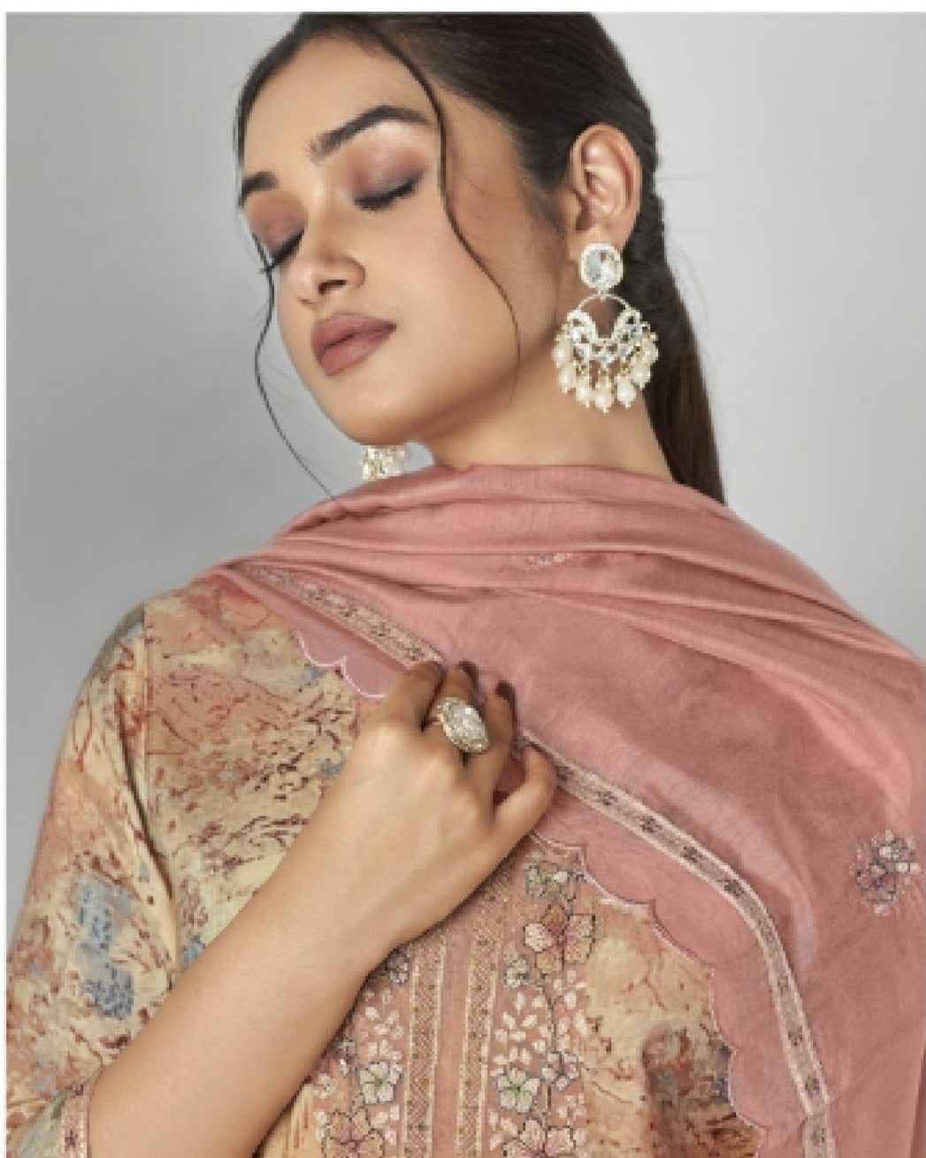 43965 - Printed Muslin Embroidered Suit With Chiffon Duppatta